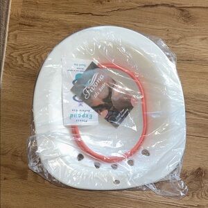 Fivona White Sits Bath